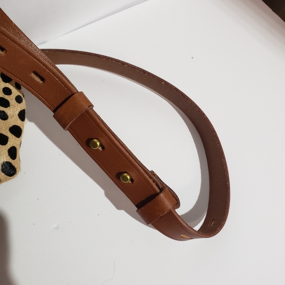 NEW Madewell small transport zip top spotted calf hair crossbody - Picture 9 of 14